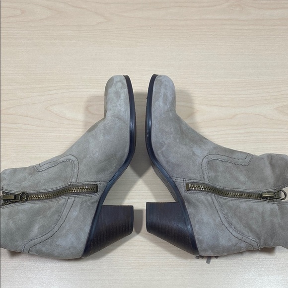 Sam Edelman Louie Women's Suede Fringe Western Ankle Boots - Picture 5 of 13